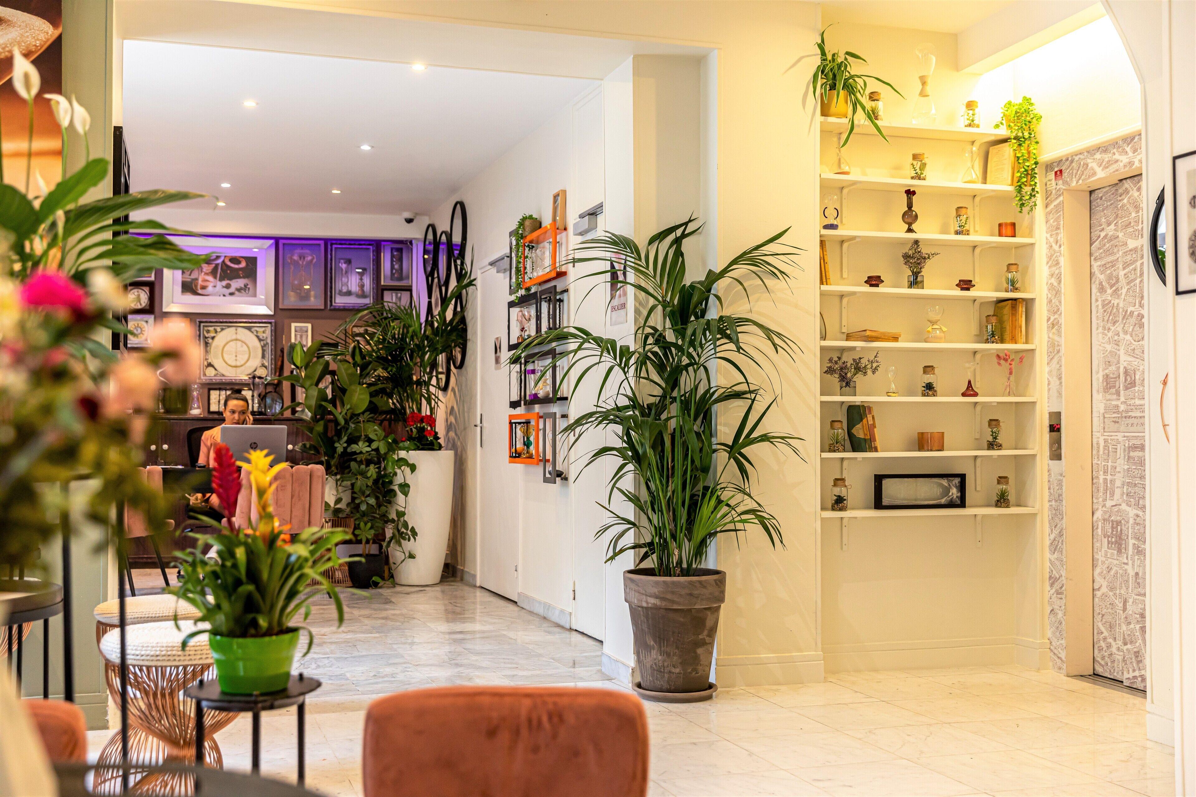 Hotel Ariane Montparnasse By Patrick Hayat 3*
