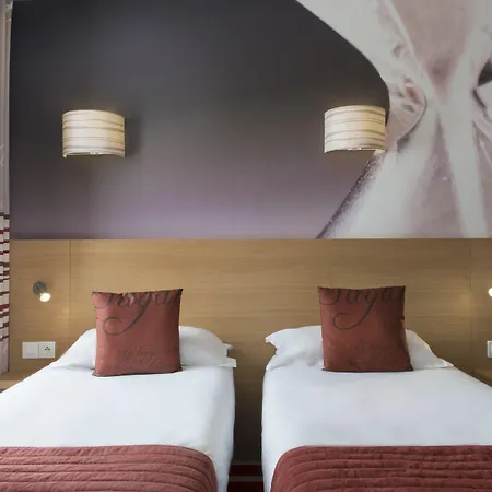 Hotel Ariane Montparnasse By Patrick Hayat Parigi