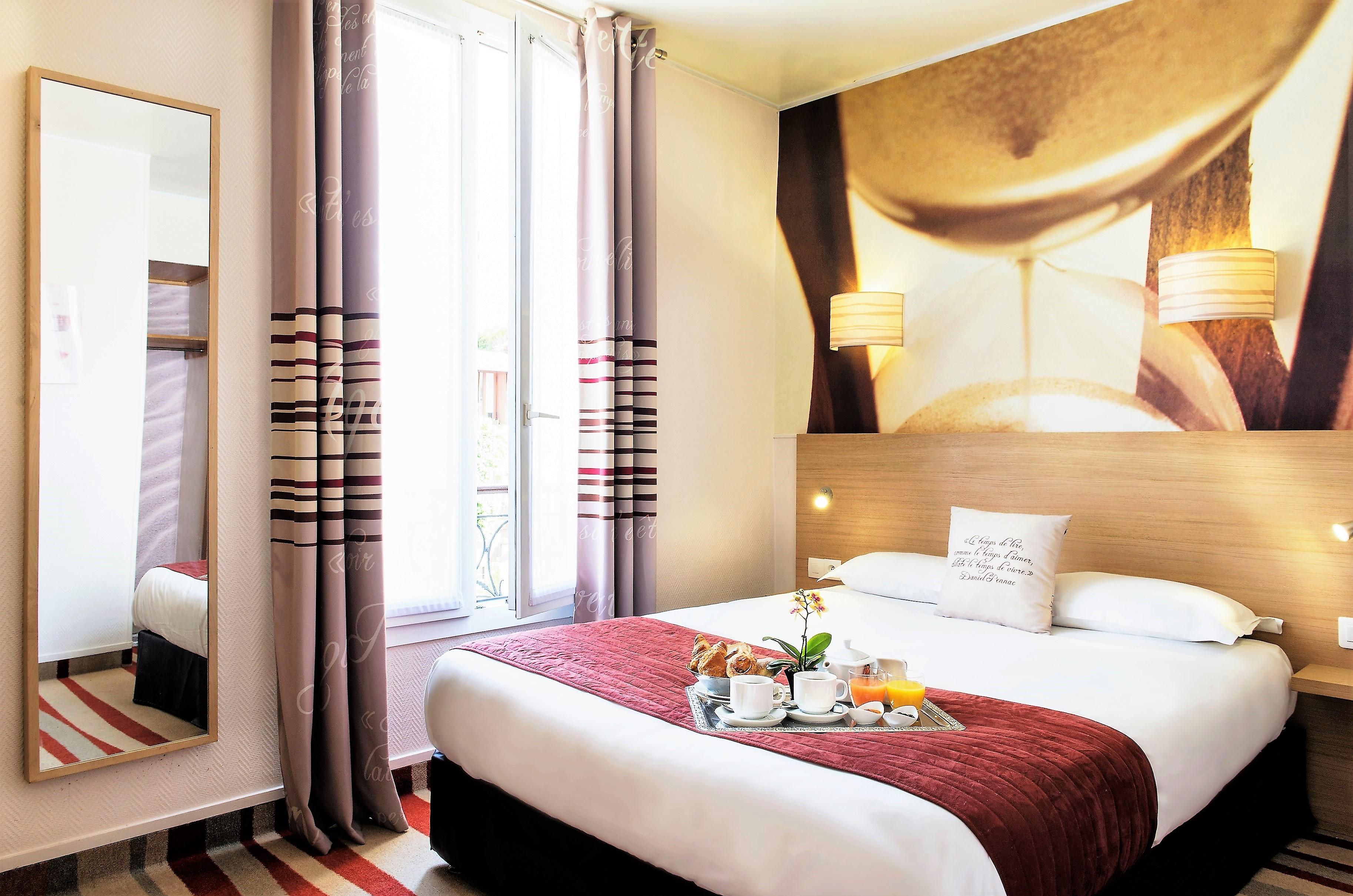 Ariane Montparnasse By Patrick Hayat Parigi