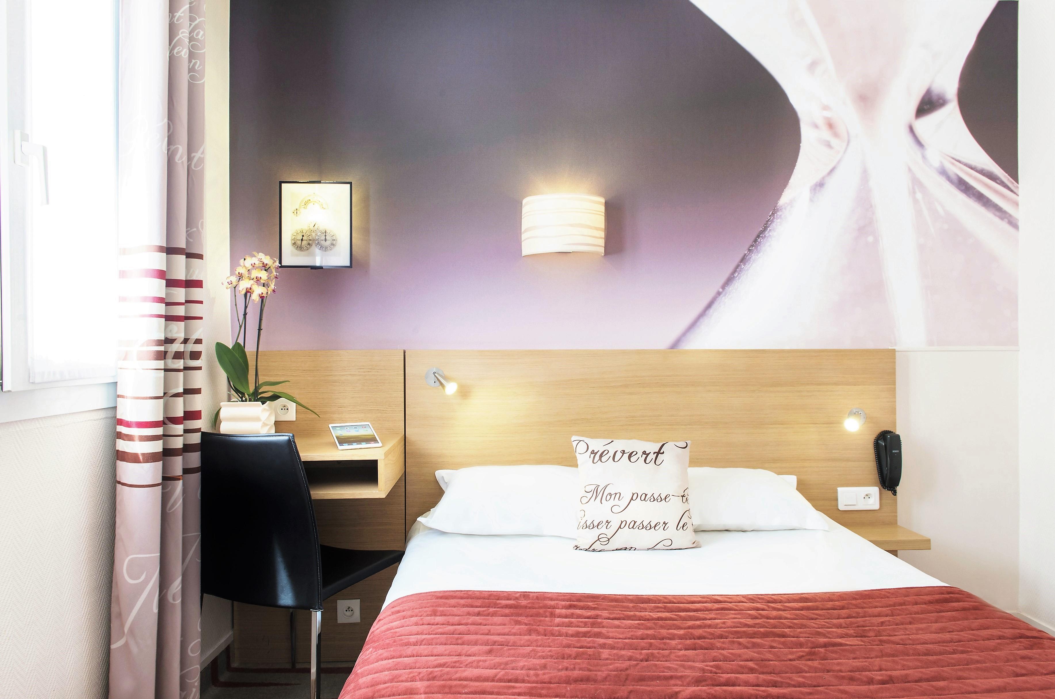 Ariane Montparnasse By Patrick Hayat Parigi